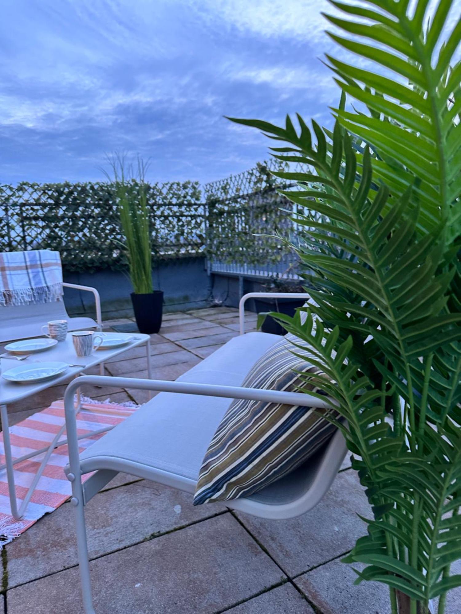Maisonette Penthouse Laatzen - 5 Min To Messe Hannover Exteriör bild