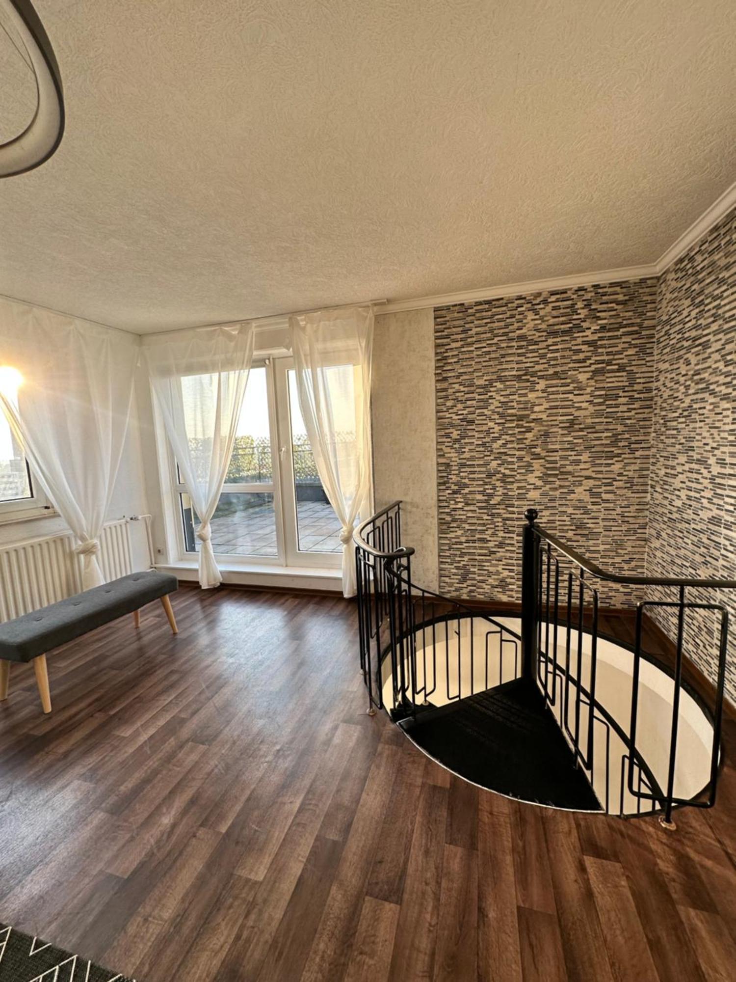 Maisonette Penthouse Laatzen - 5 Min To Messe Hannover Exteriör bild